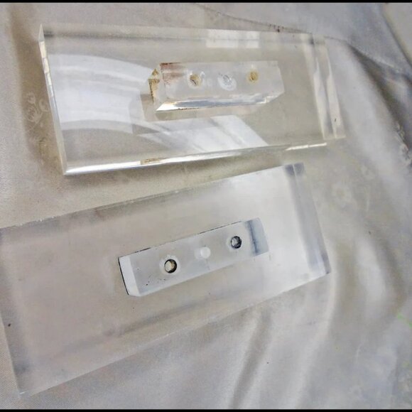 Vintage Lucite Drawer Pulls, Big CLEAR Rectangles, Set of 2 - Picture 6 of 9